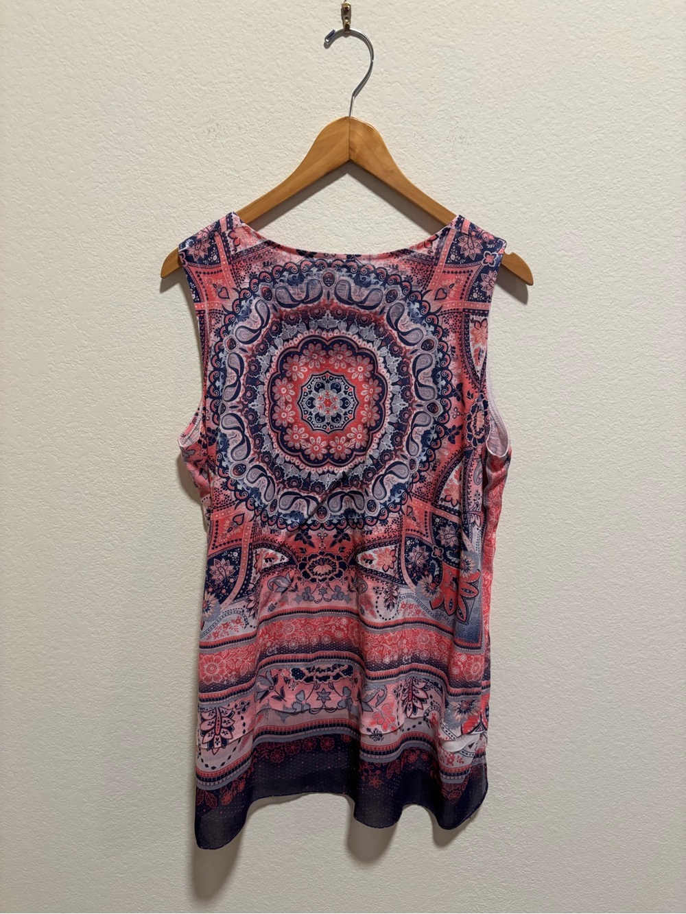 Cato EST 1946 Sleeveless Pink Paisley Medallion Tank Top - Picture 4 of 4